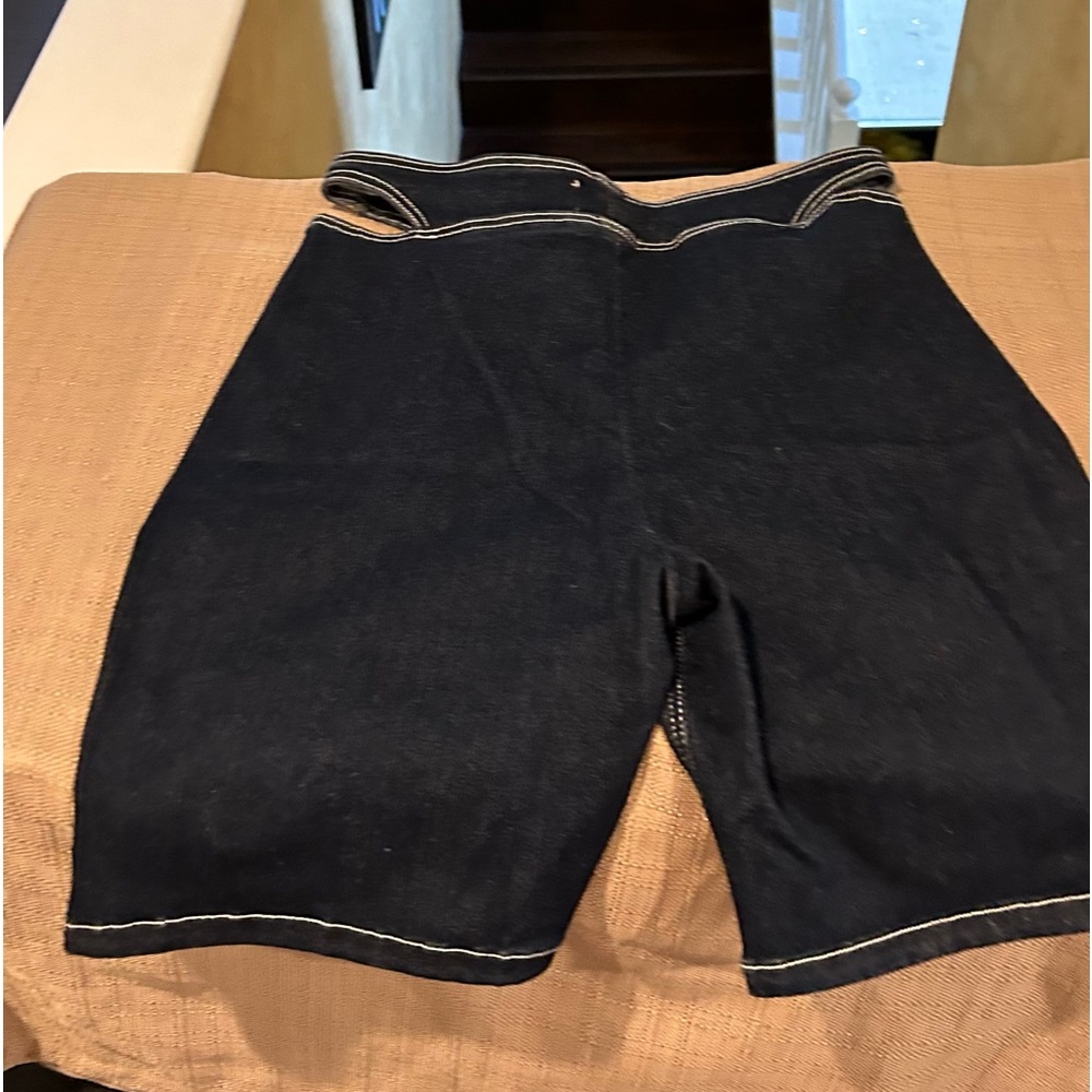 Zara denim shorts stretch that fully adapts to your body size medium